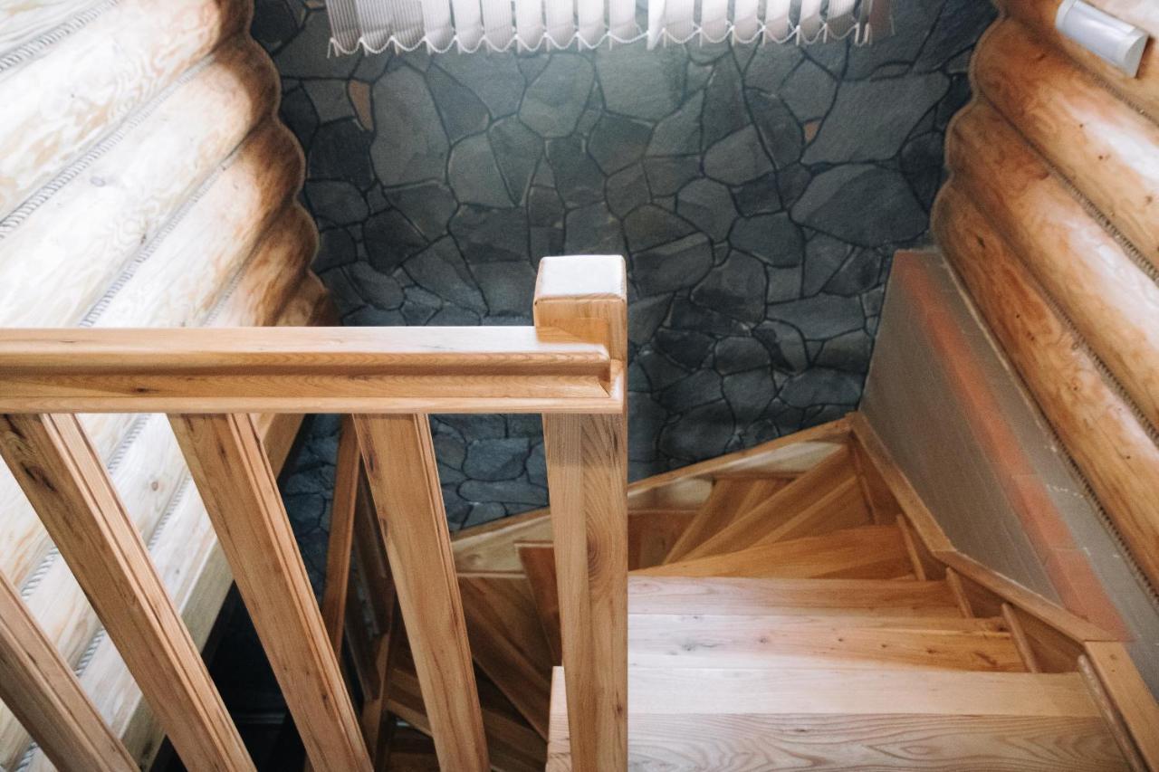 Vila Стежка В Гори Verchovyna Exteriér fotografie