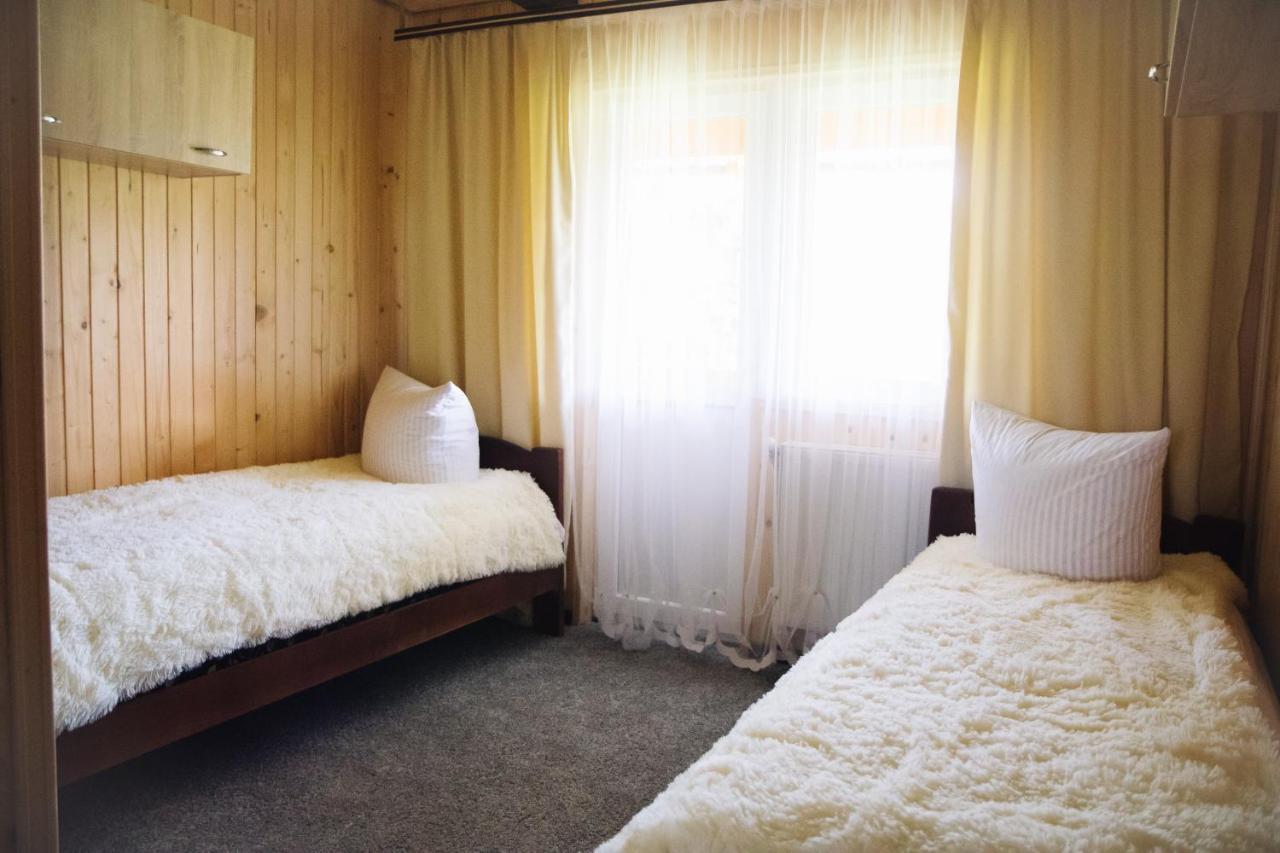Vila Стежка В Гори Verchovyna Exteriér fotografie